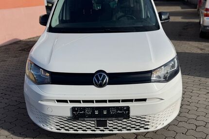 VW Caddy 326.000 km 12.500 &euro; Nürnberg 90431