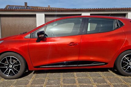 Renault Clio 90.000 km 6.390 &euro; Nürnberg 90451