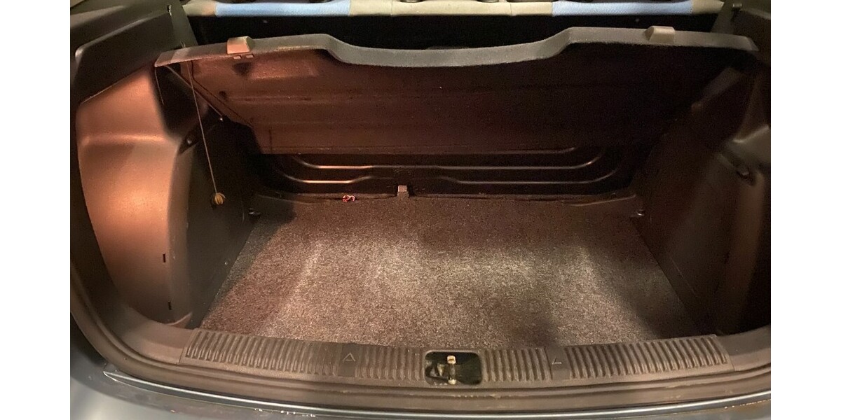 Skoda Fabia 104.075 km 2.999 € Fürth 90744