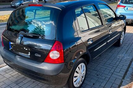 Renault Clio 197.000 km 1.350 &euro; Lauf a.d.Pegnitz 91207