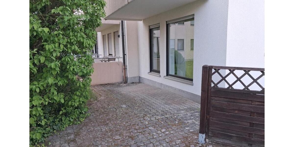 Erdgeschoßwohnung Erlangen Am Anger - 2 Zimmer, 40 m&sup2;, 700&euro; | Angebot:26678807