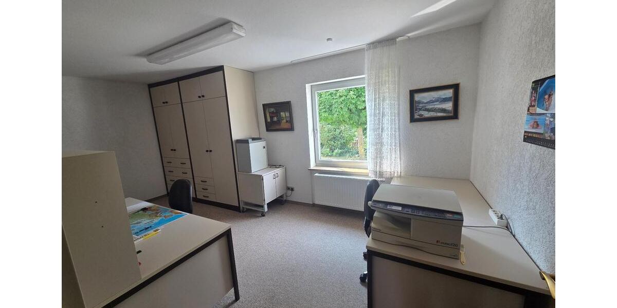 Mehrfamilienhaus, Wohnhaus Uttenreuth - 10 Zimmer, 300 m&sup2;, 1.290.000&euro; | Angebot:27165370