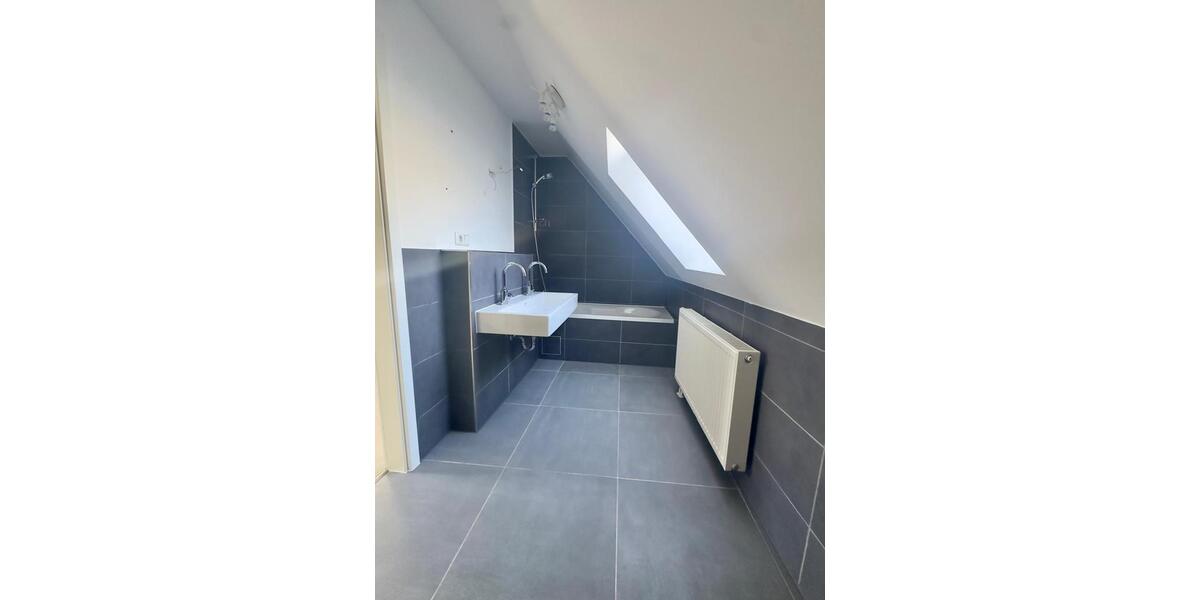 Einfamilienhaus Cadolzburg - 4 Zimmer, 109 m&sup2;, 399.000&euro; | Angebot:25652727