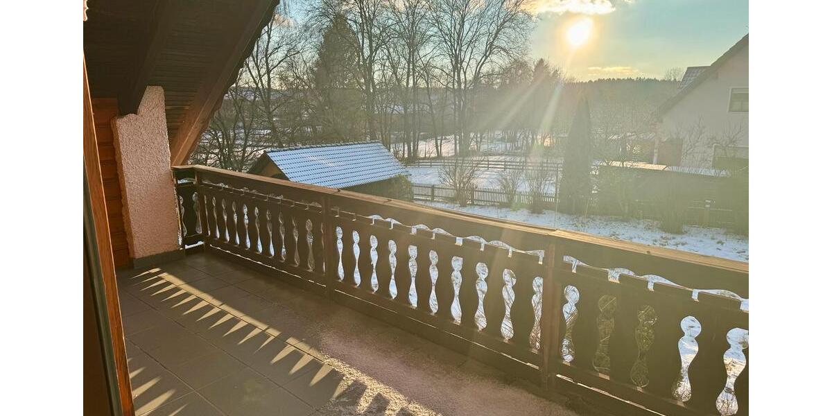 Großzügige 5-Zimmer Wohnung in Waldrandlage mit Süd-Balkon 5 zimmer