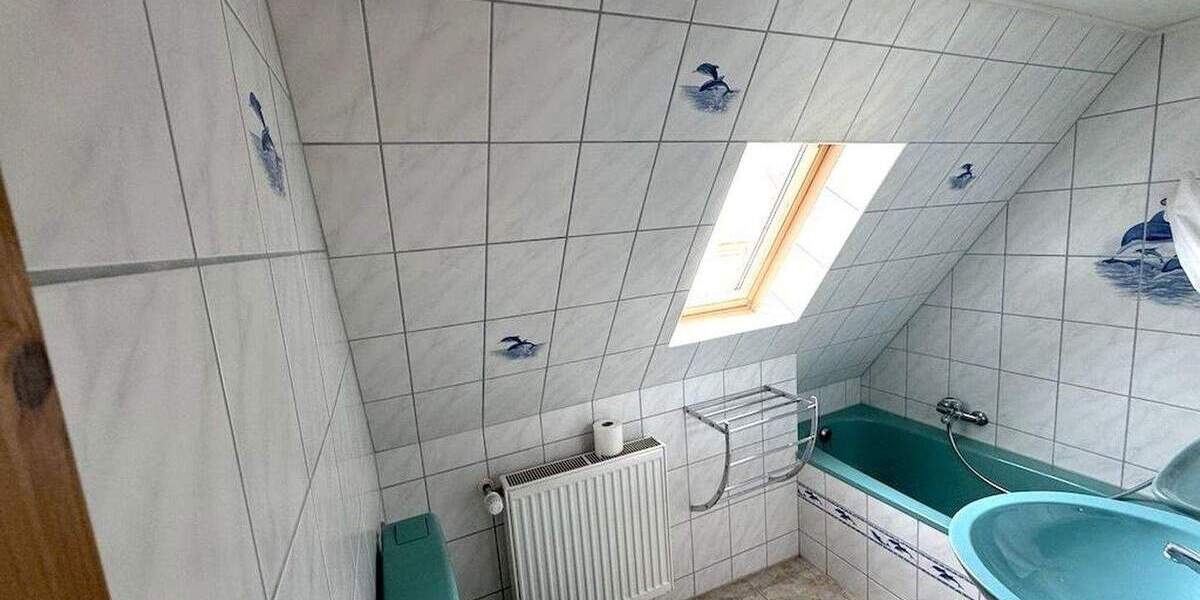 Doppelhaushälfte Lauf Heuchling - 8 Zimmer, 180 m&sup2;, 385.000&euro; | Angebot:25713719