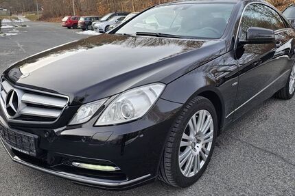 Mercedes-Benz E 200 196.500 km 10.900 &euro; Lauf a. d. Pegnitz 91207