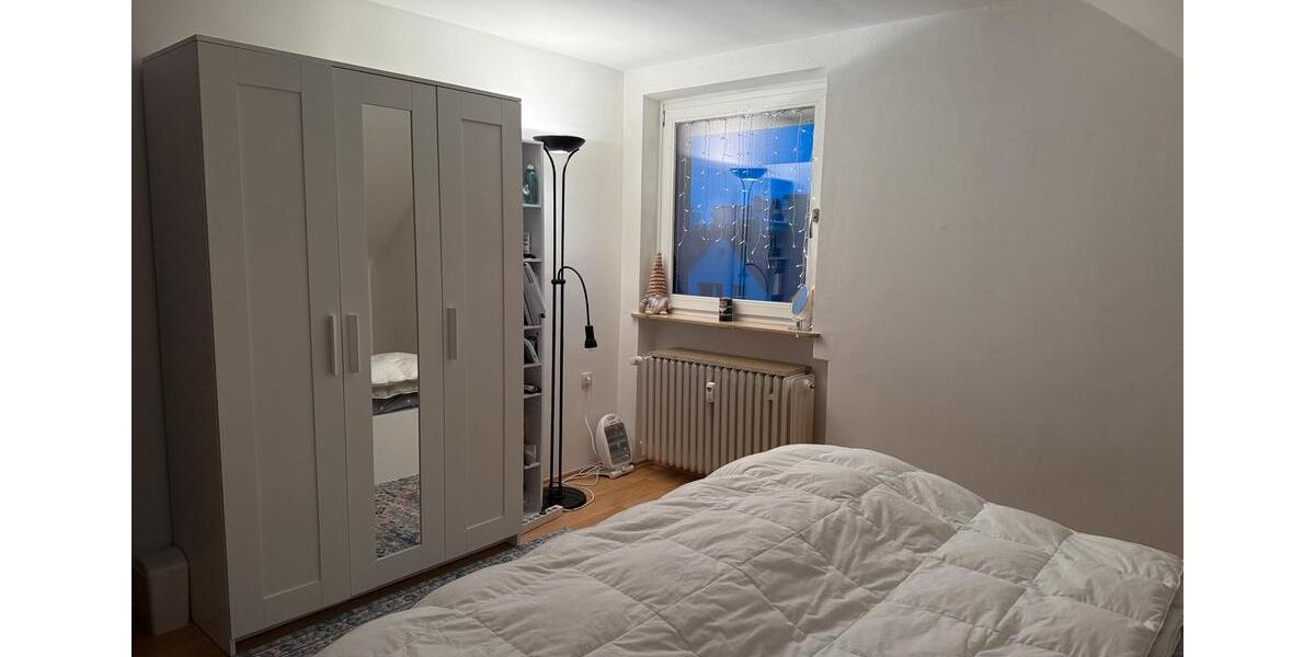 Dachgeschoßwohnung Erlangen Alterlangen - 3 Zimmer, 70 m&sup2;, 820&euro; | Angebot:25720244