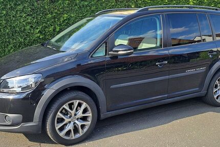 VW Touran 190.500 km 7.900 &euro; Veitsbronn 90587