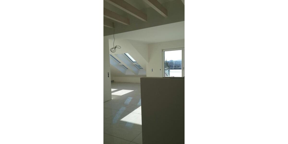 Dachterrassenwohnung mit toller Aussicht 2 zimmer