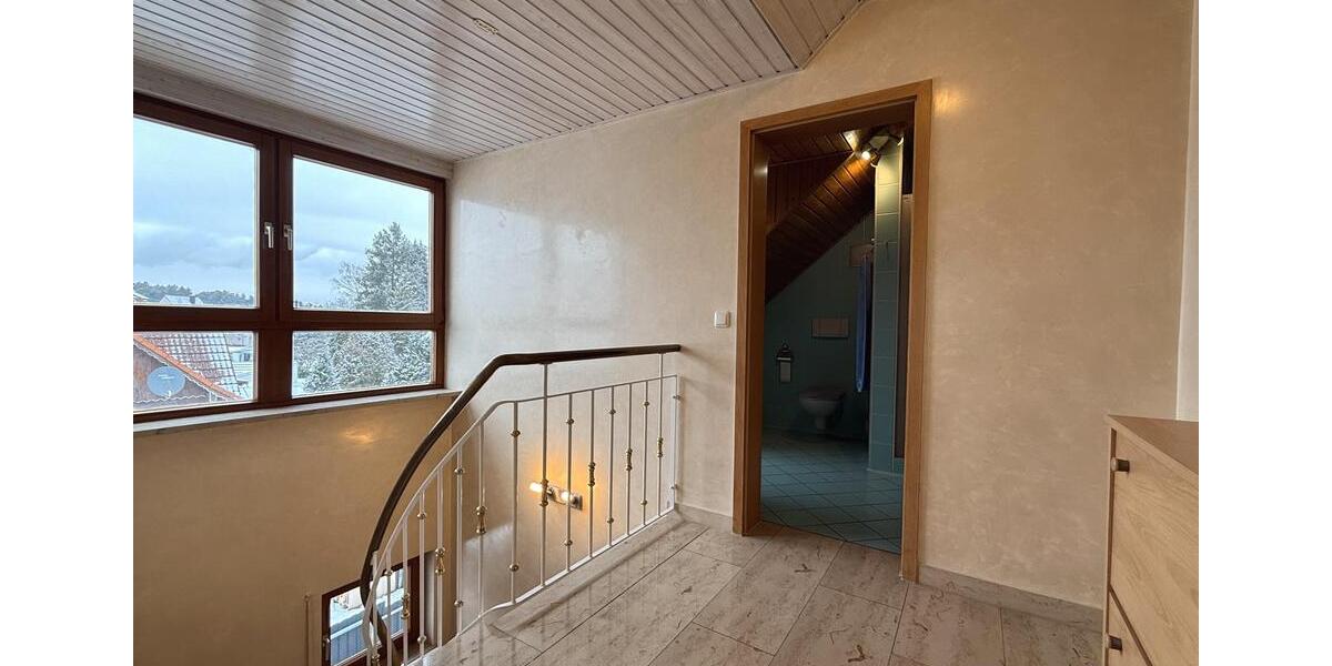 Einfamilienhaus Nürnberg Holzheim - 6 Zimmer, 200 m&sup2;, 2.100&euro; | Angebot:25414509