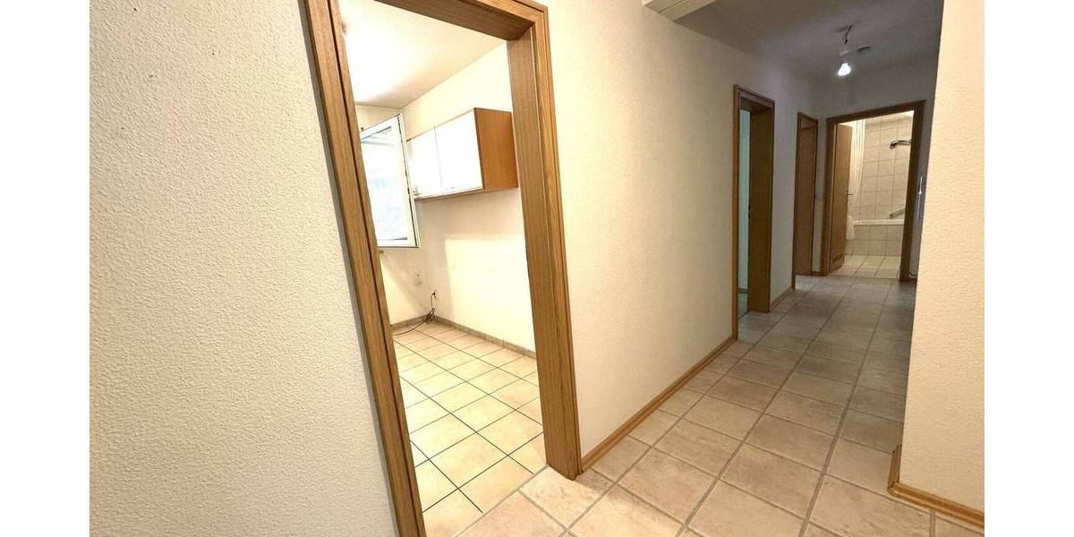 Etagenwohnung Nürnberg Langwasser - 3 Zimmer, 71 m&sup2;, 265.000&euro; | Angebot:25670644