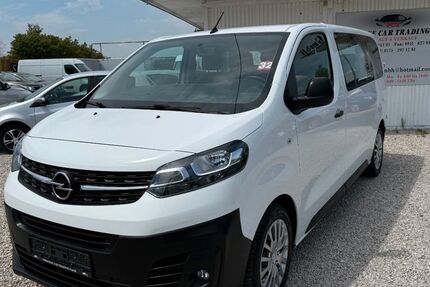 Opel Vivaro 105.238 km 17.490 &euro; Nürnberg 90431