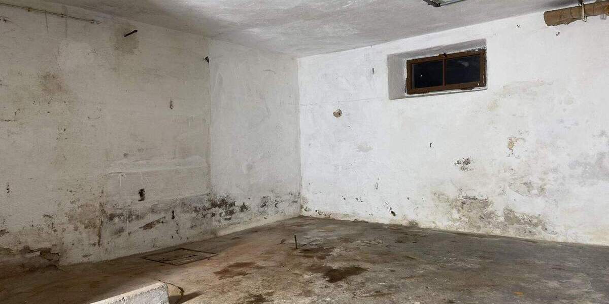 Einfamilienhaus Roßtal Weitersdorf - 9 Zimmer, 187 m&sup2;, 349.000&euro; | Angebot:25211193