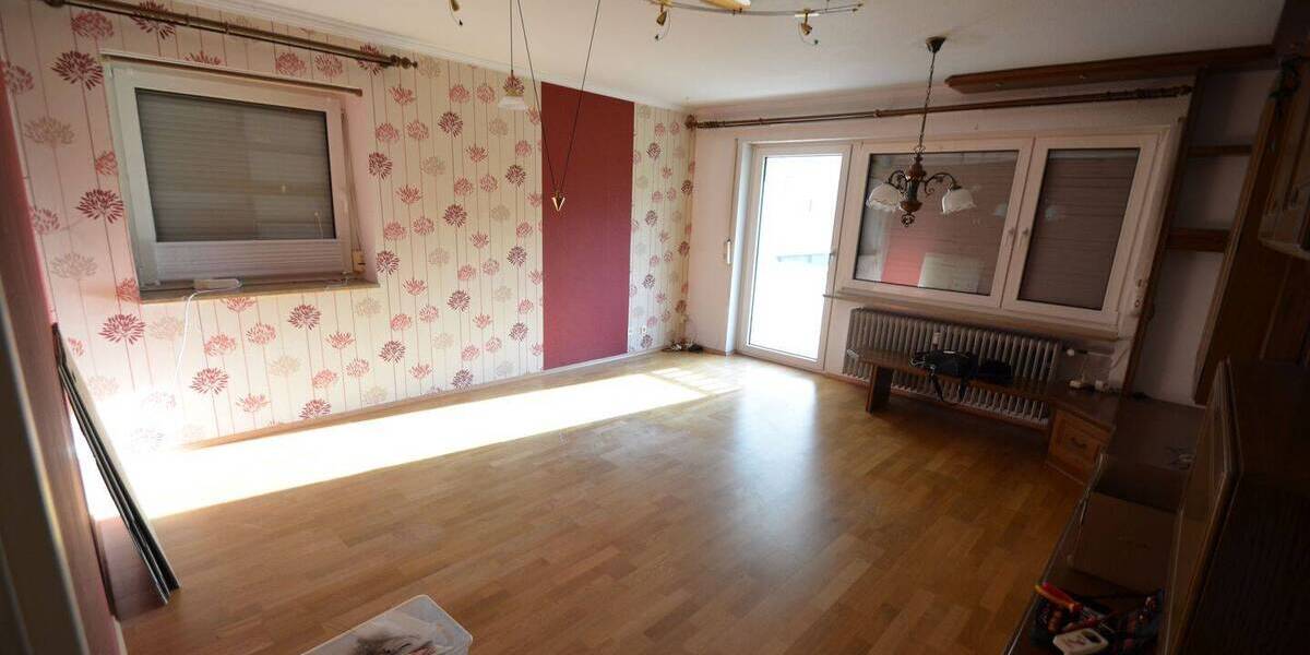 Etagenwohnung Schwabach Forsthof - 4 Zimmer, 90 m&sup2;, 290.000&euro; | Angebot:26695203