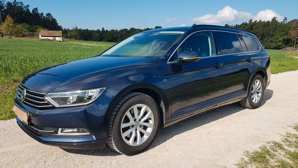 VW Passat Variant 75.100 km 16.900 € Hemhofen 91334