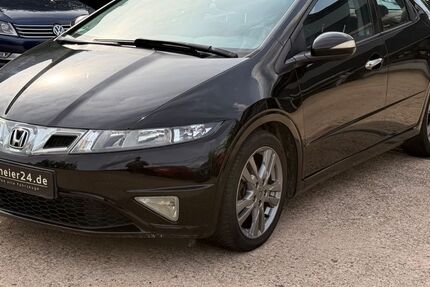 Honda Civic 127.560 km 7.470 &euro; Erlangen 91056