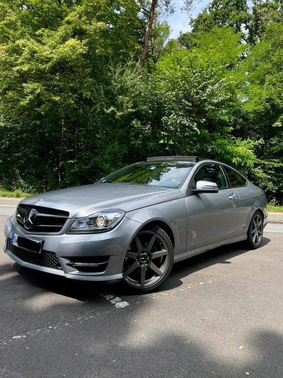 Mercedes-Benz C 250 262.000 km 8.500 € Nürnberg 90480