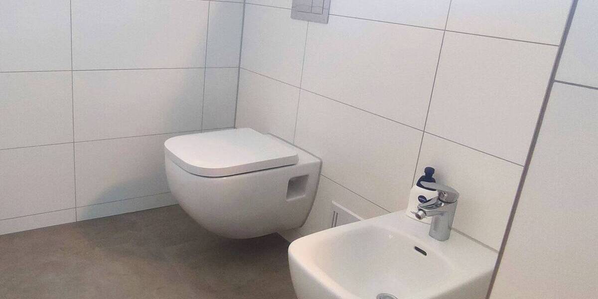 Einfamilienhaus Oberreichenbach - 5 Zimmer, 177 m&sup2;, 2.650&euro; | Angebot:26657299