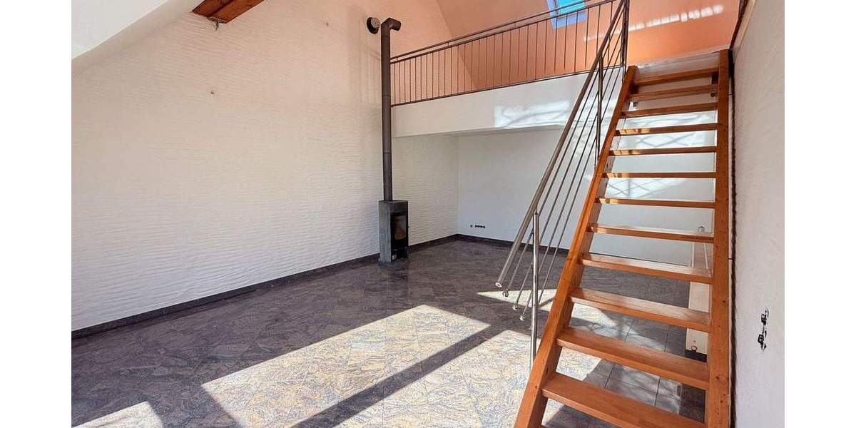 Etagenwohnung Fürth Dambach - 3 Zimmer, 170 m&sup2;, 1.790&euro; | Angebot:24577990