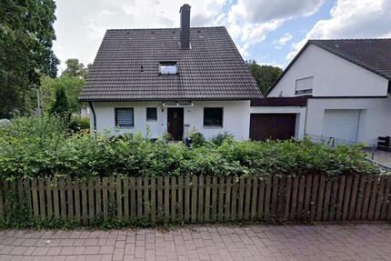 Haus Feucht - 6.5 Zimmer, 147 m&sup2;, 1.850&euro; | Angebot:24832208