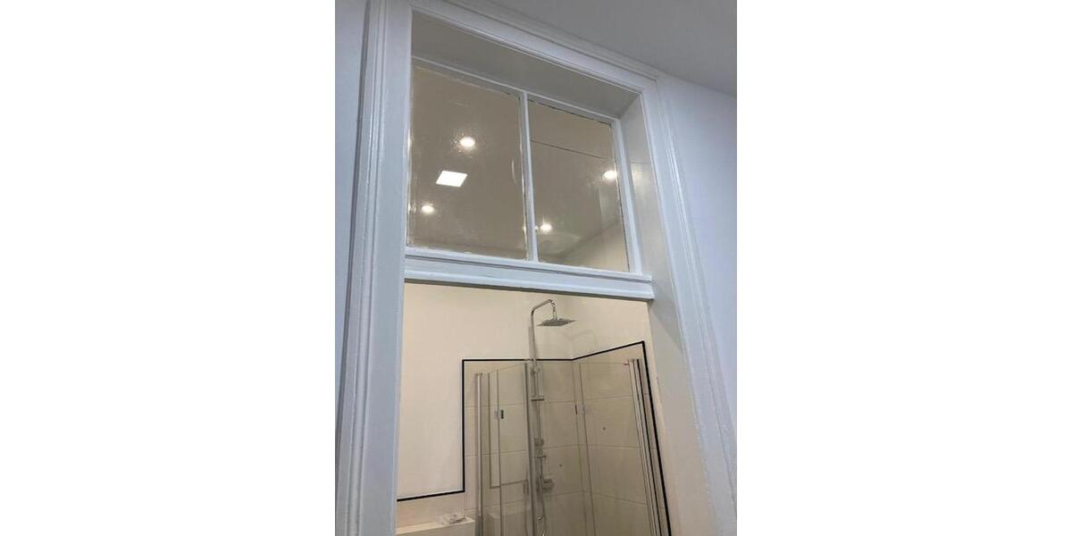 Wunderschön renovierte 2 Zimmer Altbauwohnung inkl. EBK in Fürth direkt an der Rednitz 2 zimmer