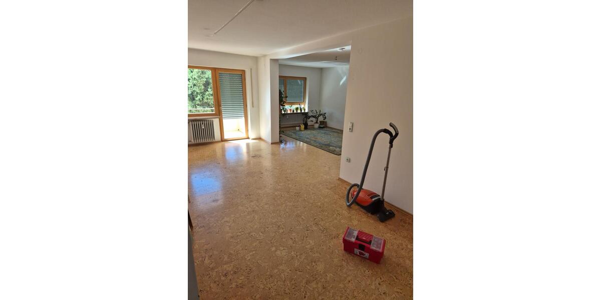 Etagenwohnung Cadolzburg - 3 Zimmer, 85 m&sup2;, 895&euro; | Angebot:25390349