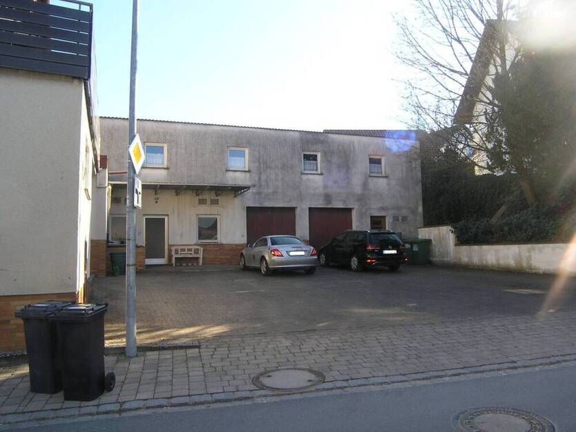 Mehrfamilienhaus - gut vermietet