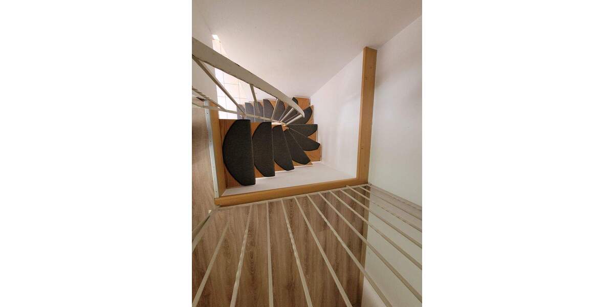 Etagenwohnung Roth Bernlohe - 4 Zimmer, 104 m&sup2;, 292.000&euro; | Angebot:25745295