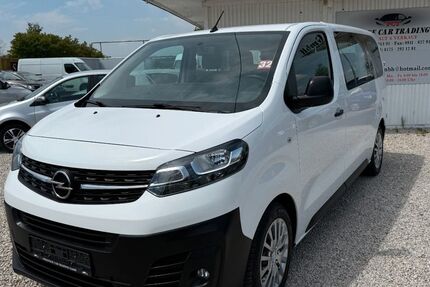 Opel Vivaro 105.238 km 17.990 &euro; Nürnberg 90431