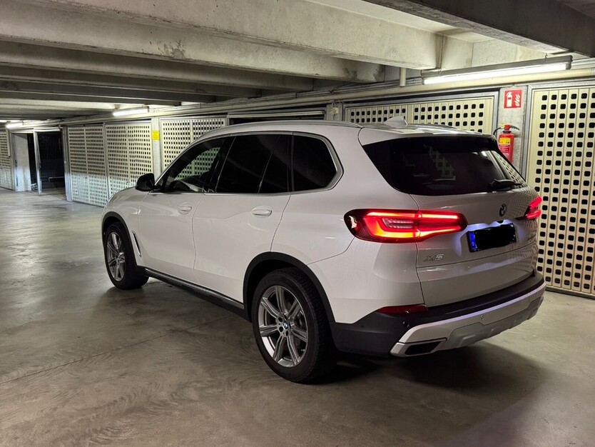 BMW X5 28.471 km 64.500 € Nürnberg 90403