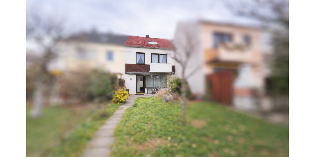 Haus zum Kaufen in Nürnberg 470.000 € 144 m² 6 zimmer