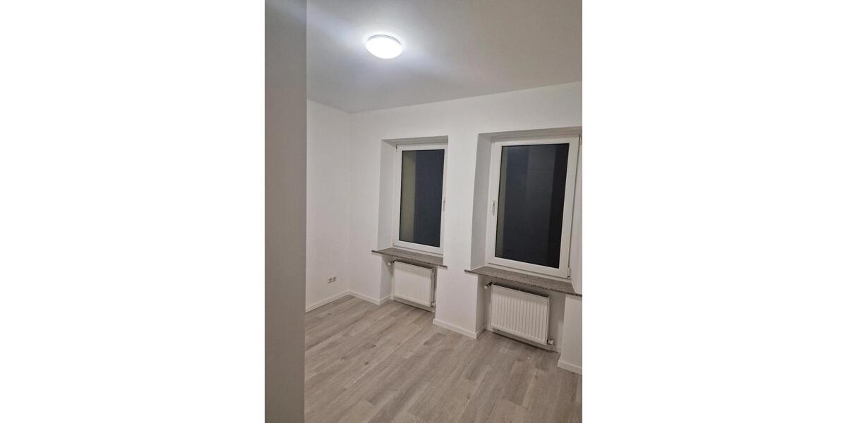 Erdgeschoßwohnung Nürnberg Gleißhammer - 4 Zimmer, 100 m&sup2;, 1.430&euro; | Angebot:25941777