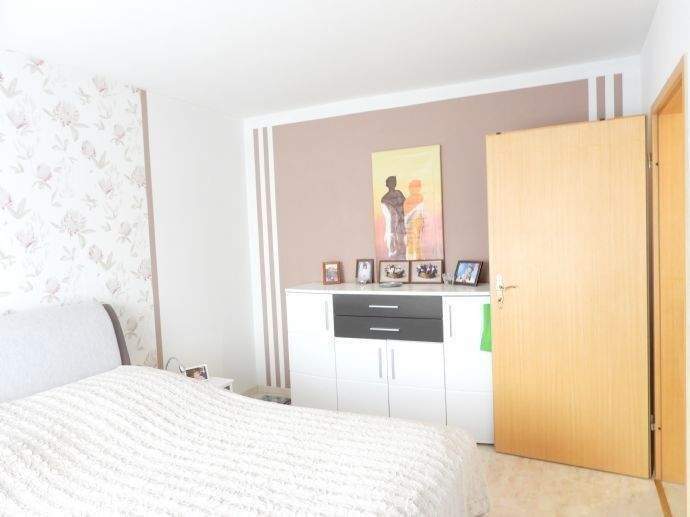 Etagenwohnung Roth - 3 Zimmer, 76 m&sup2;, 215.000&euro; | Angebot:25800897