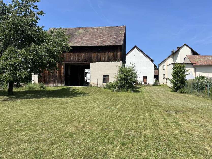 Grundstück zu verkaufen in Röttenbach 575.000 € 1020 m²