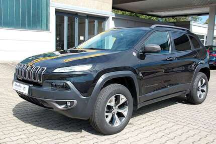 Jeep Cherokee 109.000 km 8.980 € Feucht 90537