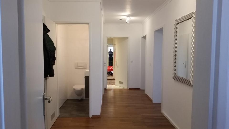 Traumhafte 4 Zimmerwohnung im 14. OG mit Blick über Wöhrder See 4 zimmer