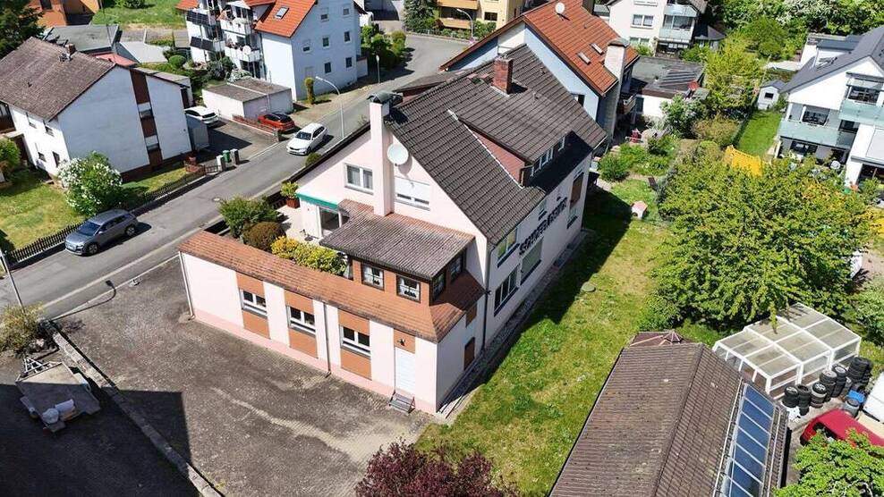 Großes Wohn- und Geschäftshaus in zentraler Lage in Forchheim