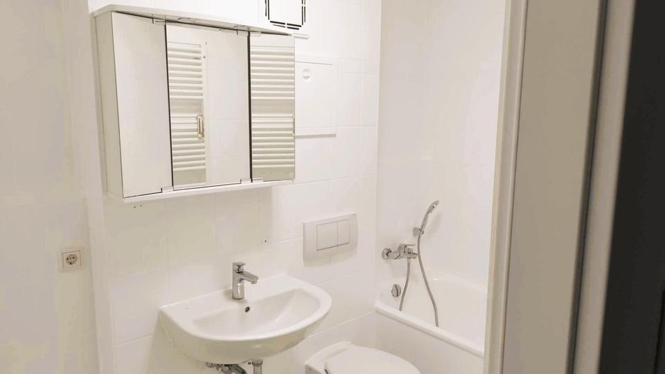 Etagenwohnung Nürnberg Eberhardshof - 1 Zimmer, 33 m&sup2;, 654&euro; | Angebot:25639802