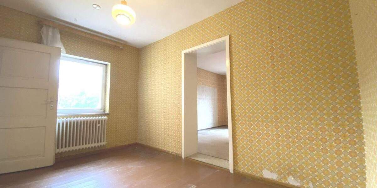 Einfamilienhaus Roßtal Weitersdorf - 9 Zimmer, 187 m&sup2;, 349.000&euro; | Angebot:25211193
