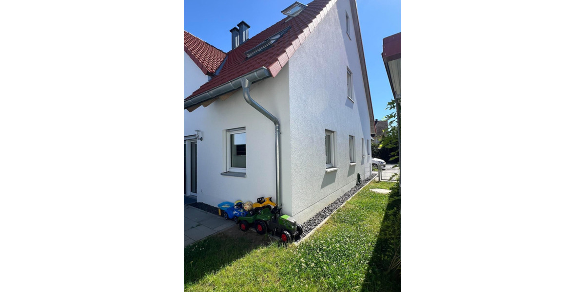 Doppelhaushälfte Nürnberg Almoshof - 4 Zimmer, 92 m&sup2;, 1.430&euro; | Angebot:24815184