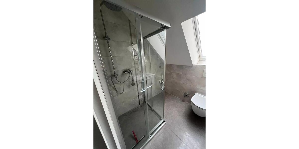 Moderne 2-Zimmer-Dachgeschosswohnung (BJ 2021) in zentraler Lage 2 zimmer