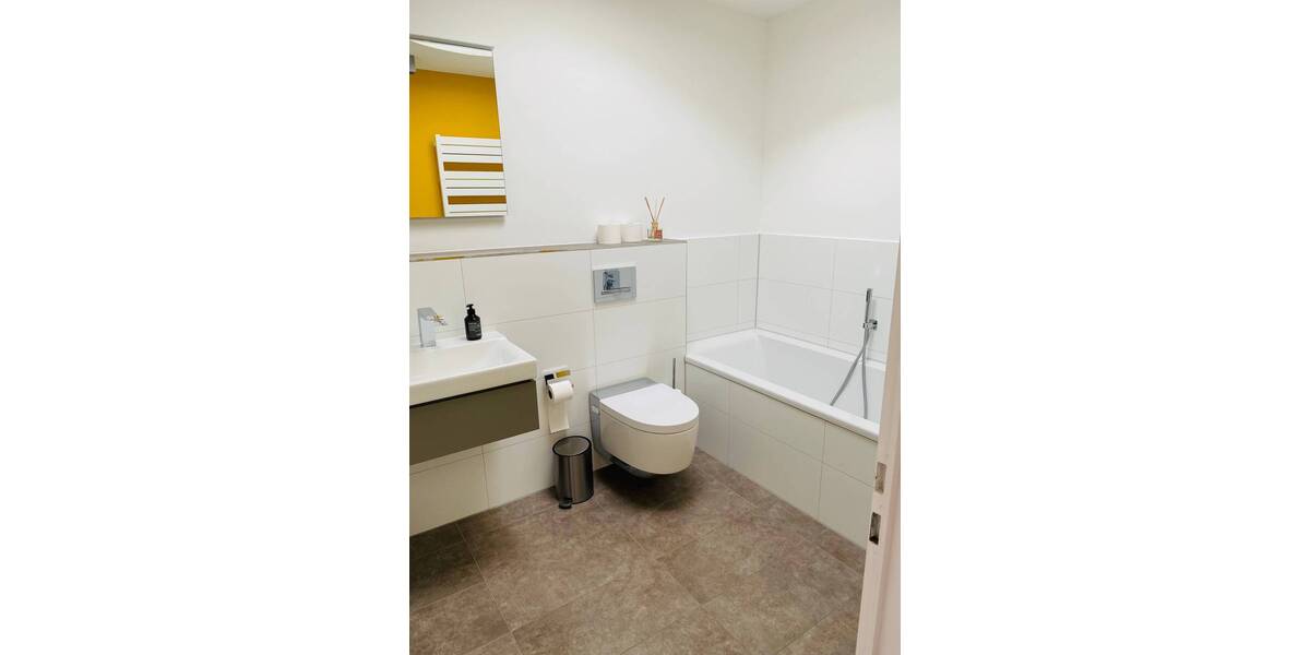 Etagenwohnung Fürth Dambach - 7 Zimmer, 165 m&sup2;, 525.000&euro; | Angebot:23944085