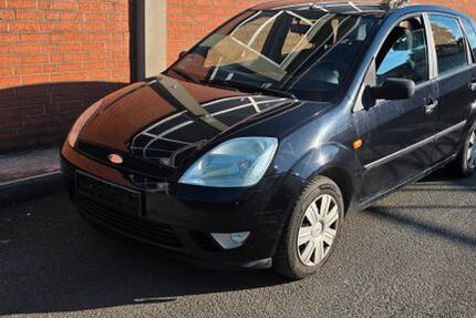 Ford Fiesta 175.000 km 1.650 &euro; Zirndorf 90513