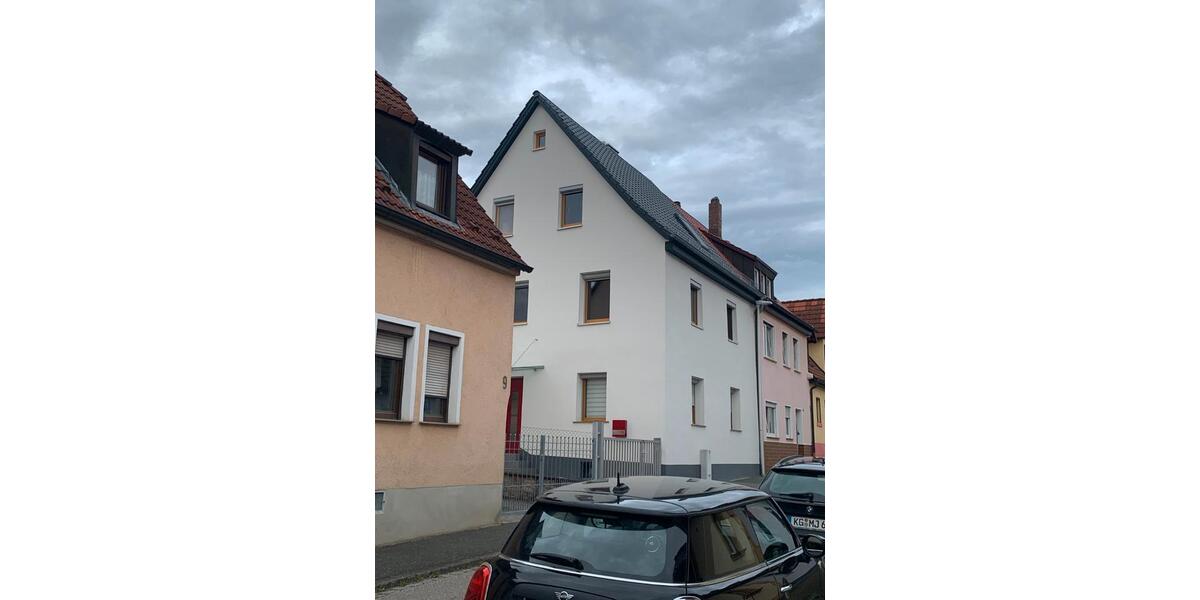 Einfamilienhaus Herzogenaurach - 7 Zimmer, 190 m&sup2;, 695.000&euro; | Angebot:26227945