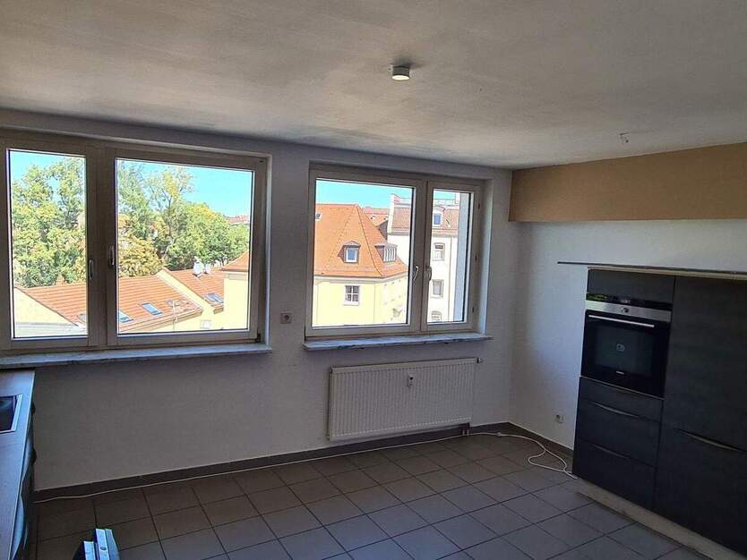 Nürnberg-Rosenau: Tolle 4-Zimmer-Wohnung mit Blick zur Burg Einbauküche Balkon Stellplatz 4 zimmer