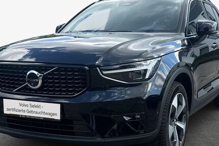 Volvo XC40 15.823 km 33.990 &euro; Nürnberg 90471