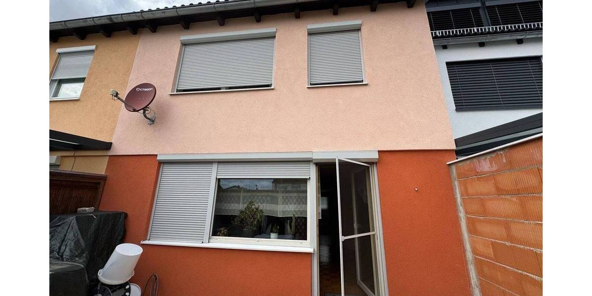 Reihenmittelhaus Oberasbach - 4 Zimmer, 102 m&sup2;, 319.000&euro; | Angebot:26684437