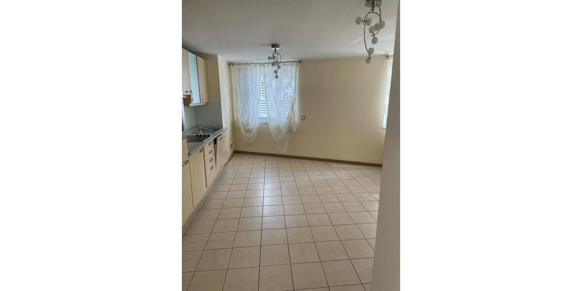 Etagenwohnung Roßtal - 2 Zimmer, 50 m&sup2;, 858&euro; | Angebot:27547532