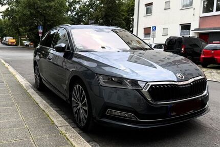 Skoda Octavia 82.000 km 22.900 € Nürnberg 90419