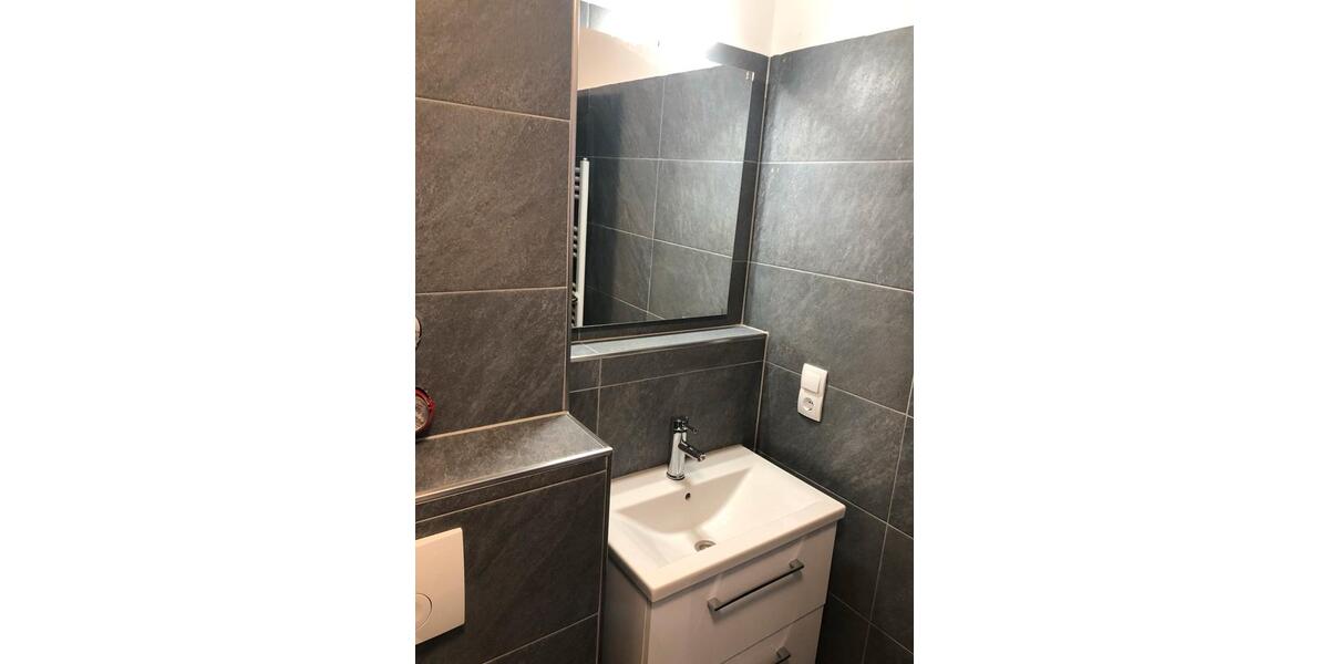 1 Zimmer Wohnung mit Balkon zu vermieten 1 zimmer